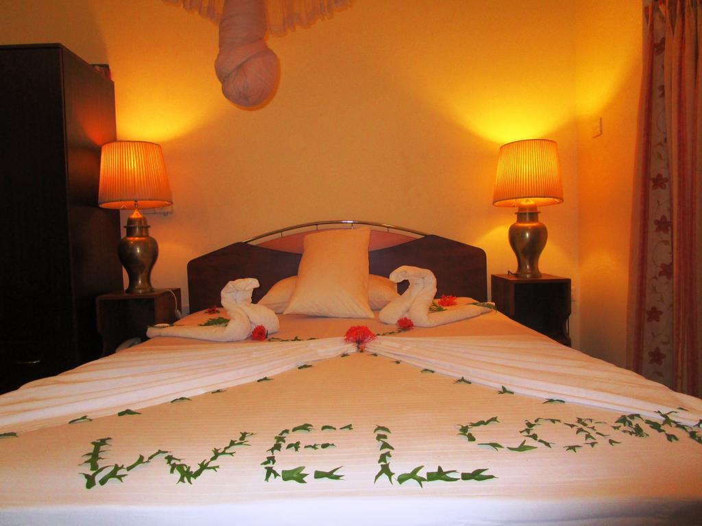 Hotel Shalini Anuradhapura Rum bild