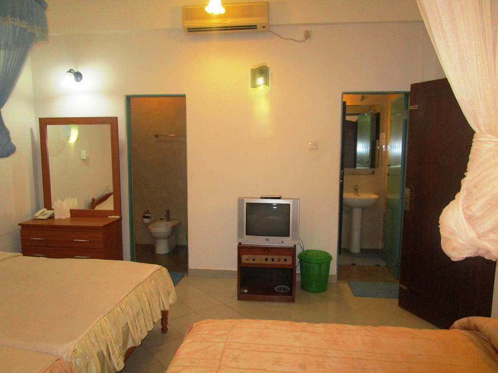 Hotel Shalini Anuradhapura Rum bild