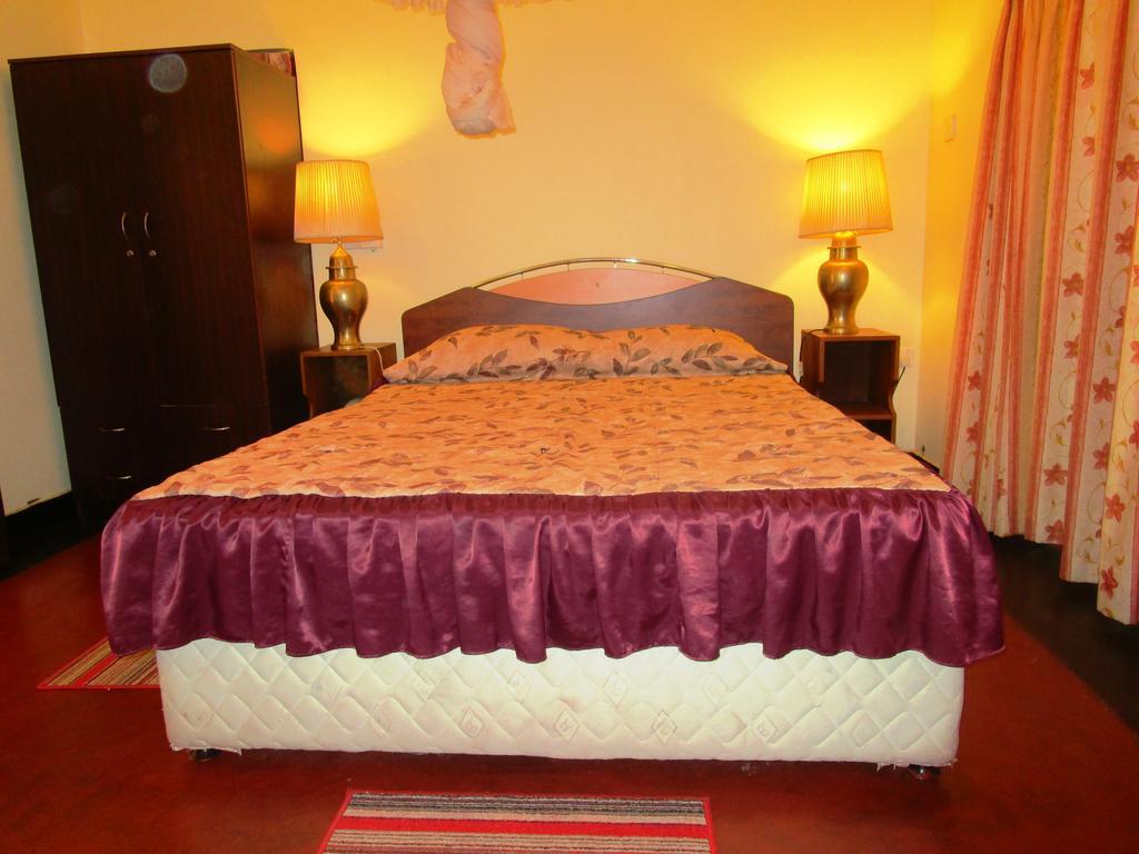Hotel Shalini Anuradhapura Rum bild